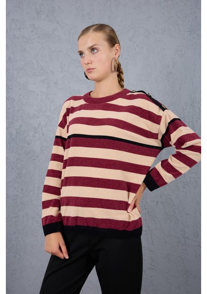 Kadın Bordo-Krem Çizgili Şönil Kadife Bisiklet Yaka Omuzda Düğme Detaylı Triko Kazak modelleri