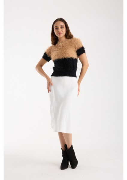 Kadın Bej-Siyah Sakal Iplik Iki Renkli Kısa Kollu Bisiklet Yaka Triko Kazak