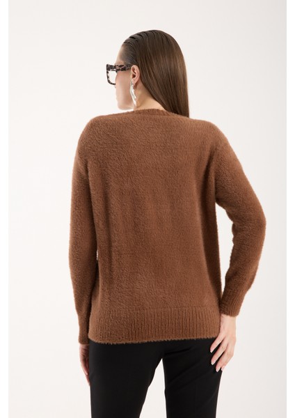 Kadın Taba Sakal Iplik Önü Aksesuarlı Bisiklet Yaka Triko Kazak