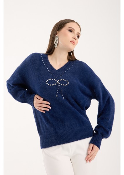 Kadın Koyu Laci Sakal Iplik Balon Kollu Taş ve Inci Detaylı V Yaka Triko Kazak modelleri