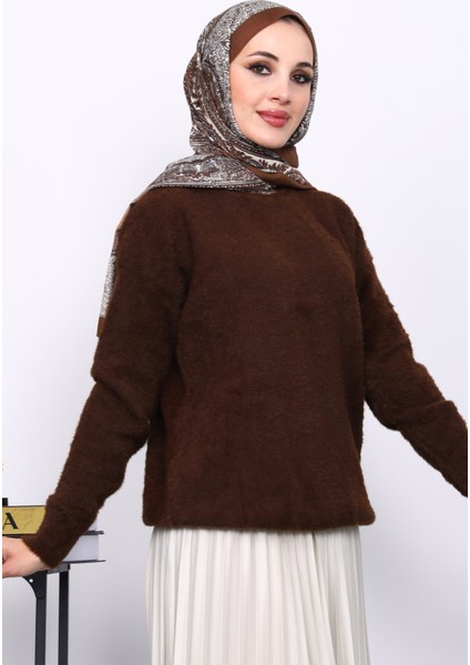 Kahverengi Bisiklet Yaka Angora Yumoş Triko Kazak