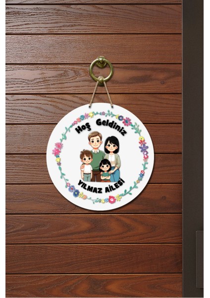 Kapı Süsü Çiçekli .. Ailesine Hoş Geldiniz Ahşap Baskı Kişiye Özel Tasarım