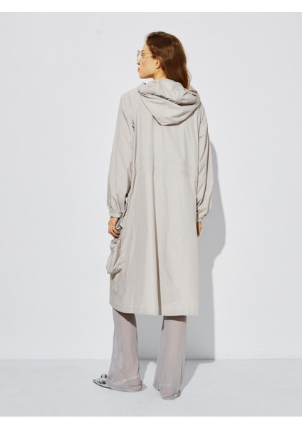 Cepli ve Kapüşonlu Parka fırsatları