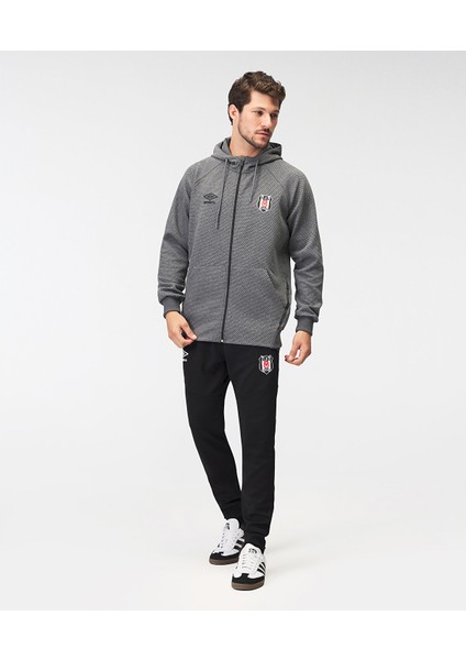 Umbro Beşiktaş Kapüşonlu Fermuarlı Sweatshirt 25/26 U202 fırsatları