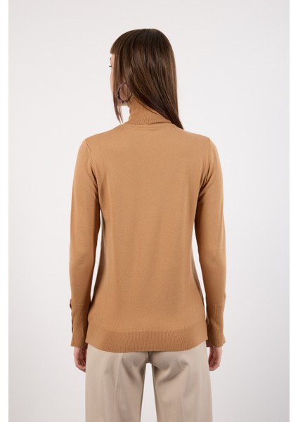 Kadın Bej Çıtçıtlı Kollu Balıkçı Yaka Triko Bluz