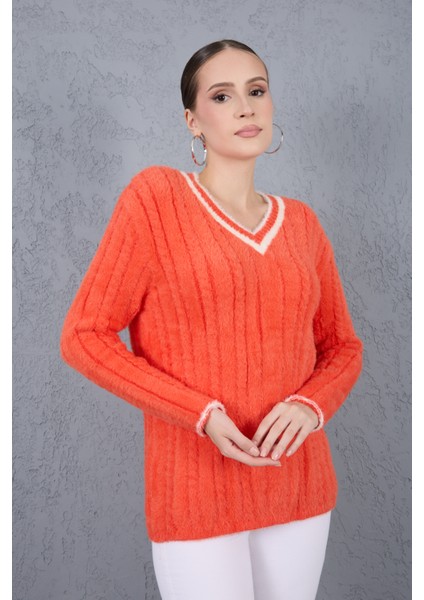 Kadın Turuncu Sakal Iplik Kontrast Biyeli V Yaka Triko Kazak