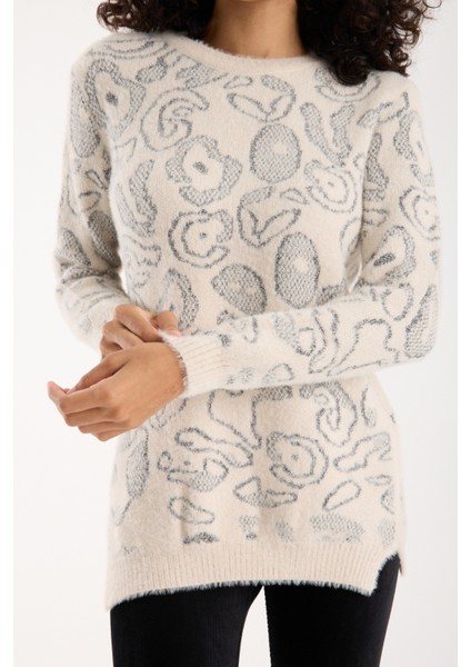 Kadın Ekru Simli Sakal Iplik Yan Yırtmaçlı Bisiklet Yaka Triko Kazak modelleri