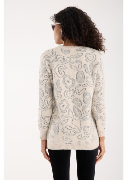 Kadın Ekru Simli Sakal Iplik Yan Yırtmaçlı Bisiklet Yaka Triko Kazak indirimleri