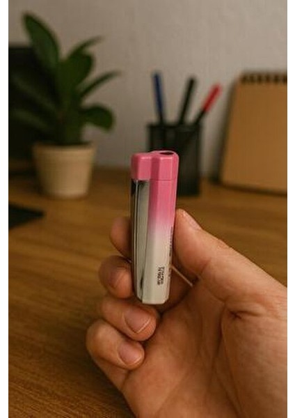 Şık Tasarımlı Metalik Gövde Yandan Basmalı Pürmüzlü Lüks Çakmak – Ayarlanabilir Güçlü Alev fiyatları