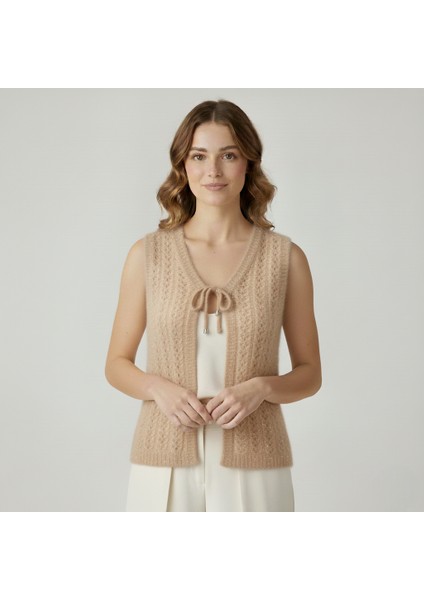 Çeyizlik Bağcıklı Simli Yumoş Yelek