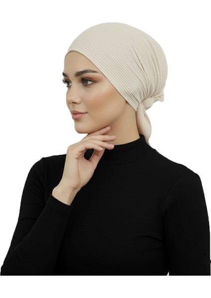 Lüks Plise Bej Arkası Şifon Çiçek Detaylı Hazır Türban Tesettür Bone