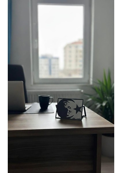 Atatürk Masaüstü Lazer Kesim Hediyelik