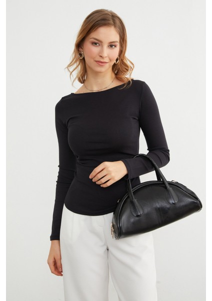 Yanları Drapeli Kayık Yaka Body