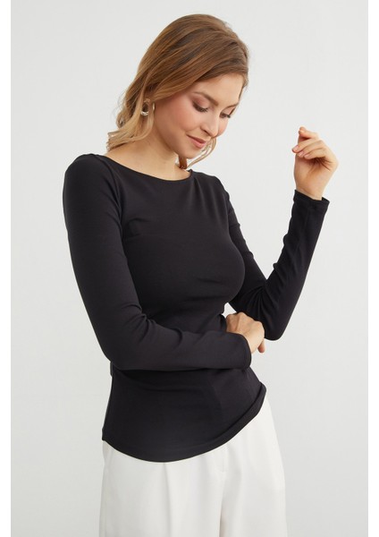 Yanları Drapeli Kayık Yaka Body fırsatları