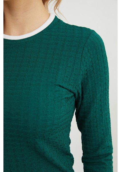 Bürümcük Kumaş Biyeli Bluz