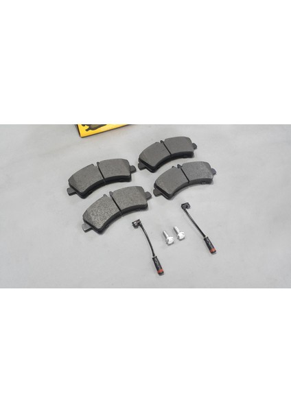 Mercedes Sprinter W906 06-16 Arka Fren Balatası Fişli Zegen