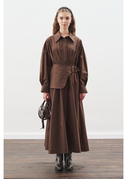 Kemer Detaylı Pileli Elbise Kahverengi fiyatları