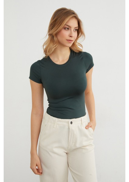 Basic Bisiklet Yaka Çıtçıtlı Body