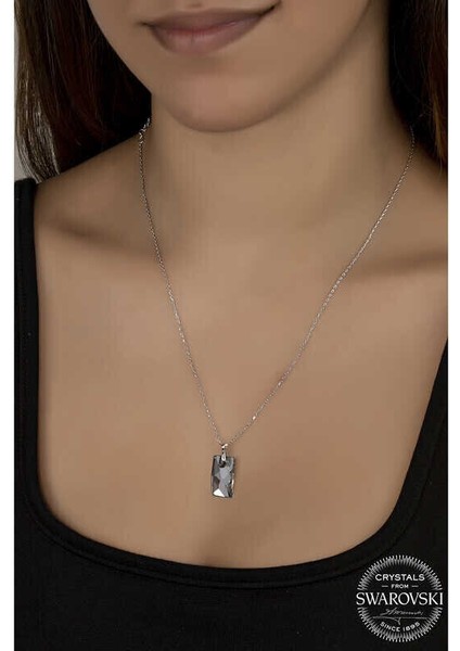 Ucarticaret Swarovski Crystal Taşlı Baget Gümüş Kadın Kolye