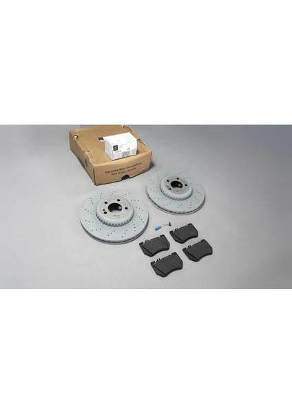 Mercedes Cle C236 Spor Delik Ön Fren Diski Balata Takımı Oem