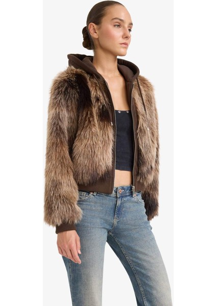 Regular Fit Kapüşonlu Fermuarlı Suni Kürk Mont F5572AX25WN modelleri