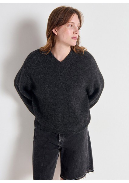 V Yaka Standart Antrasit Kazak Kadın EAST18TH25ANTHCH fiyatları