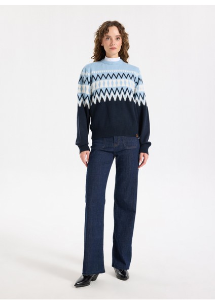 Bisiklet Yaka Relaxed Jakarlı Ekru - Lacivert Kazak Kadın J5WL-KZK7050 fiyatları