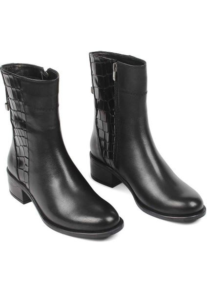 Kadın Siyah Fermuarlı Kroko Deri Bot