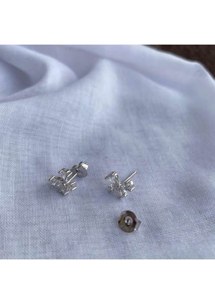 925 Ayar Gümüş Zirkon Taşlı Model Çocuk/genç/yetişkin Kadın Küpesi -Şık Tasarım fiyatları