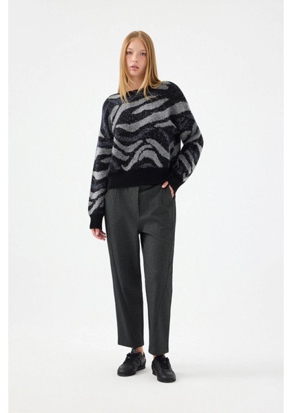 Siyah Kadın Kazak LF2040808 fiyatları