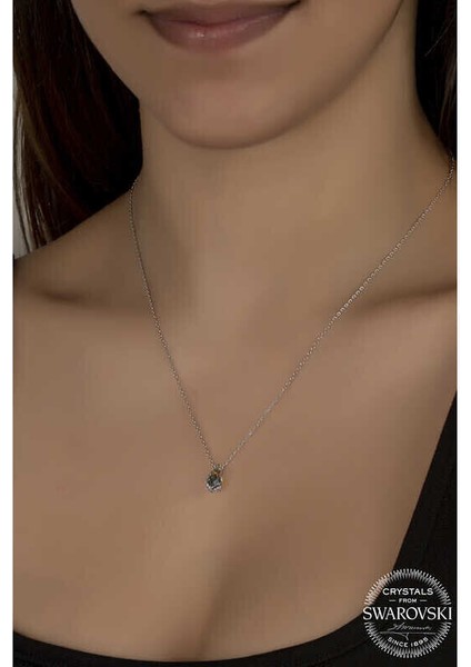 Ucarticaret Swarovski Crystal Taşlı Damla Gümüş Kadın Kolye