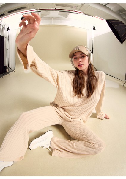 Bisiklet Yaka Loose Fit Armürlü Bej Kazak Kadın PBF5WL-KZK9529