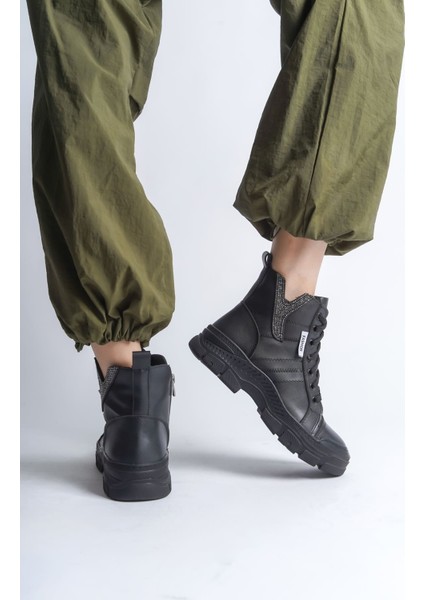 Anny Bağcıklı Fermuarlı Ortopedik Taban Suya ve Soğuğa Dayanıklı Cilt Kadın Spor Bot St Siyah fırsatları