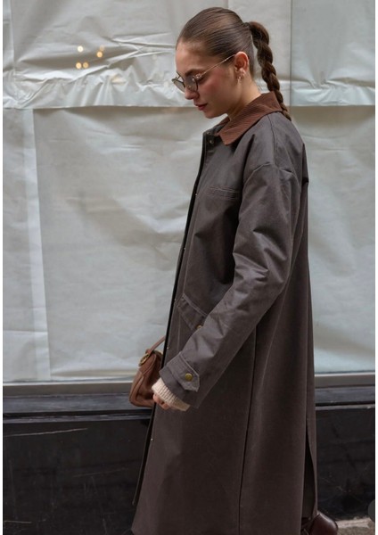 Kadife Yaka Ceket Formunda Uzun Trençkot fiyatları