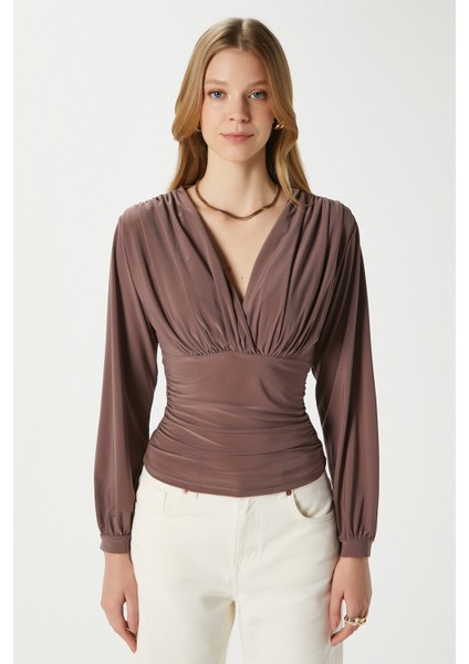 Kadın Sante V Yaka Vizon Yumuşak Sandy Bluz fırsatları