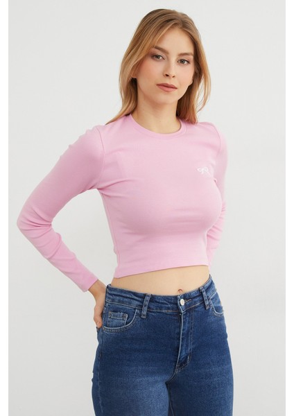 Fiyonk Nakışlı Likralı Crop Body modelleri