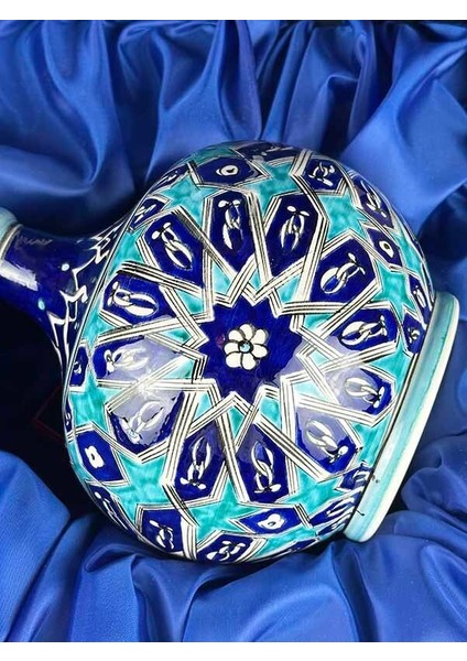 Vip Hediye Selçuklu Yıldızı Motifli Iznik Çini Vazo ve Tabak Seti fiyatları