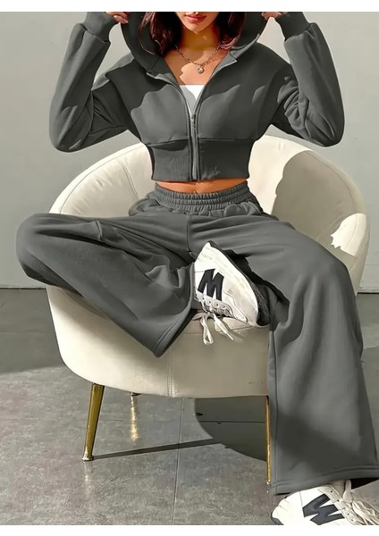 Özel Tasarım Kapüşonlu Tam Fermuarlı %100 Pamuk Kışlık Ispanyol Paça Crop Kadın Eşofman Takımı