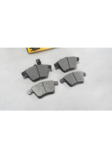 Vw Transporter T5 2003-2010 Ön Fren Balatası Fişli Zegen