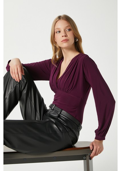 Kadın Sante V Yaka Mürdüm Yumuşak Sandy Bluz fırsatları