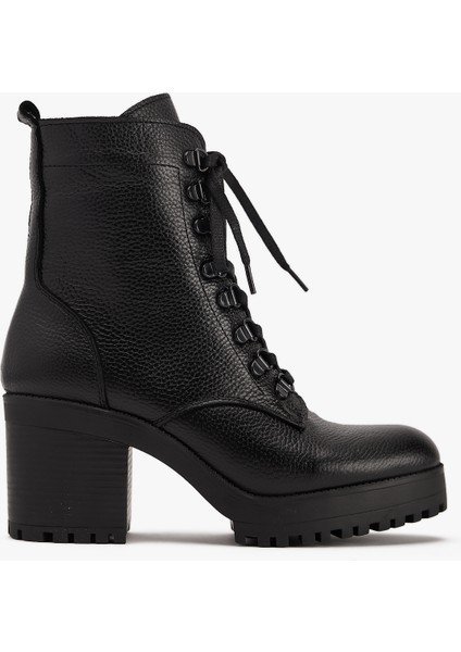 Kadın Siyah Yüksek Kalın Taban Hakiki Deri Bağcıklı Bot