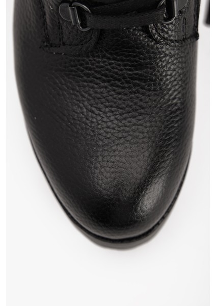 Kadın Siyah Yüksek Kalın Taban Hakiki Deri Bağcıklı Bot fırsatları