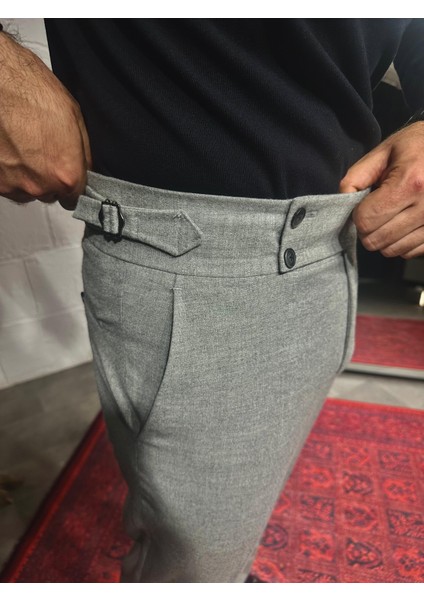 Özel Tasarım Kemer Detaylı Yün Kumaş Pantalon