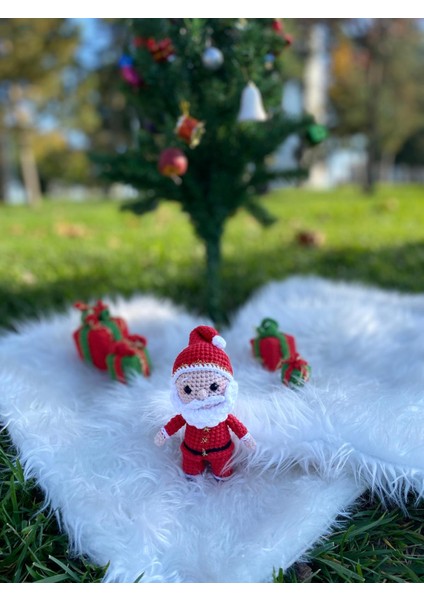 Amigurumi Örgü Noel Baba Anahtarlık Yılbaşı Süsü Çanta Süsü (1 Adet) fiyatları