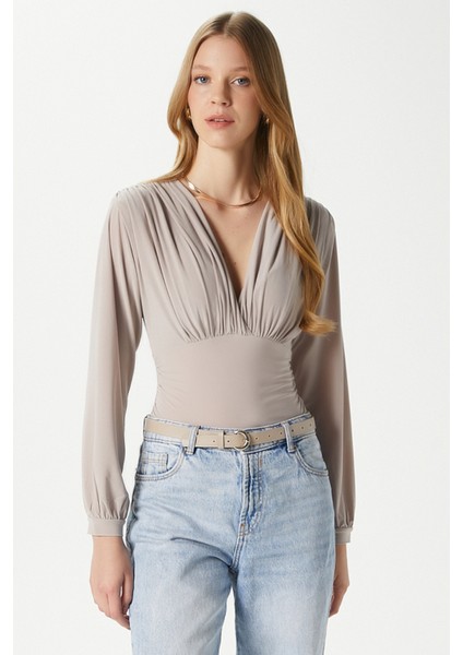 Kadın Sante V Yaka Bej Yumuşak Sandy Bluz