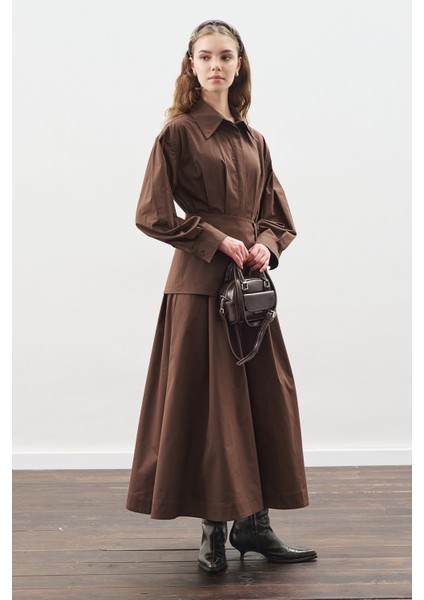 Kemer Detaylı Pileli Elbise Kahverengi modelleri