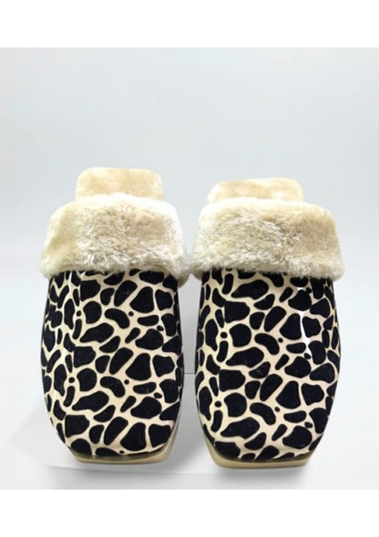Leopar Desenli Içi Tüylü Sıcacık Pvc Taban Kadın Ev Terliği