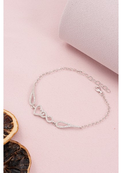 925 Ayar Gümüş Rodyumlu Zirkon Taşlı Kalp Sonsuzluk Bileklik fiyatları