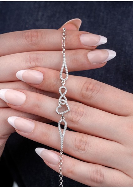 925 Ayar Gümüş Rodyumlu Zirkon Taşlı Kalp Sonsuzluk Bileklik modelleri