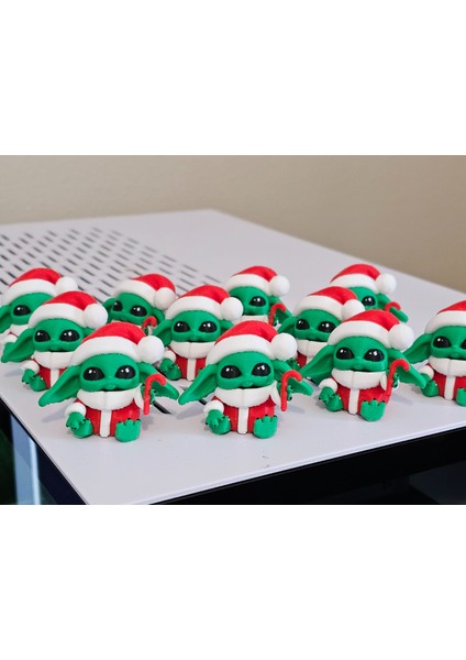 Noel Temalı Yoda 10CM modelleri